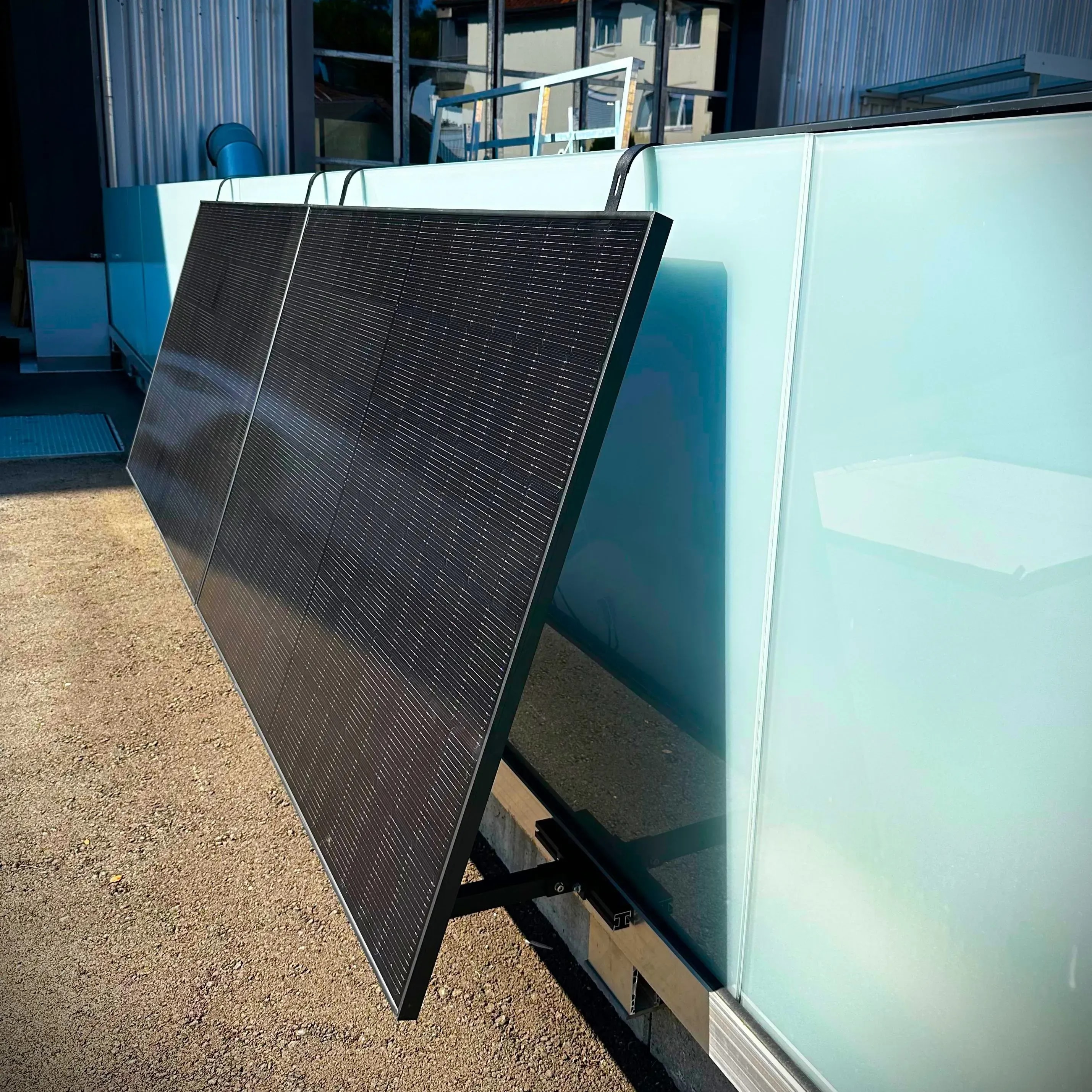 Vergleich Balkonkraftwerk mit oder ohne Speicher